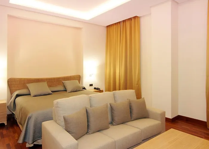 Casa Consistorial Otel